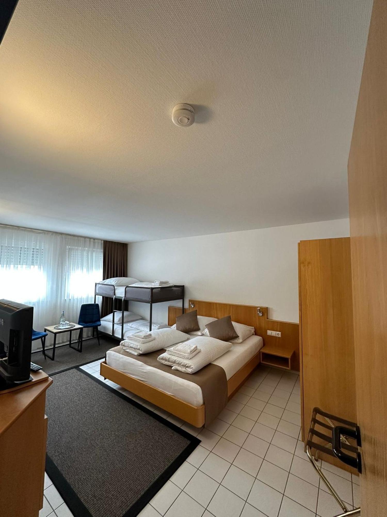 Elha Hotel Stuttgart Extérieur photo